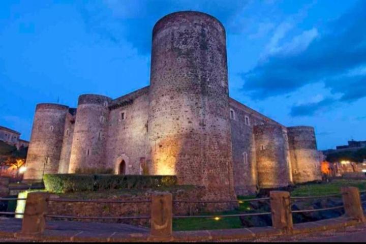 La casetta al centro Aeroporto di Catania Fontana Rossa Esterno foto